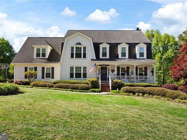 1049 Fairwood Run NW, Acworth, GA 30101