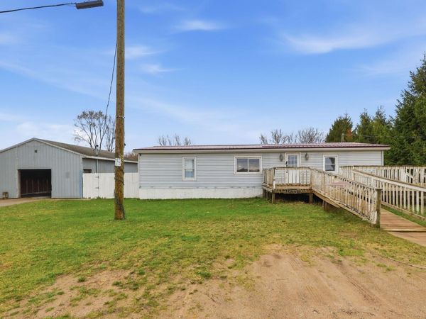 5691 E Coe Road, Shepherd, MI 48883