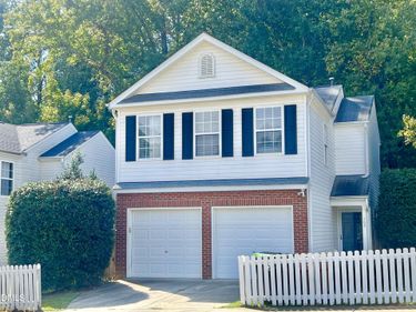109 Lacombe Court, Holly Springs, NC 27540
