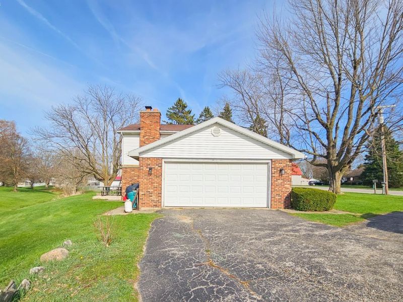 1440 W Cole Road, Fremont, OH 43420 Photo 3