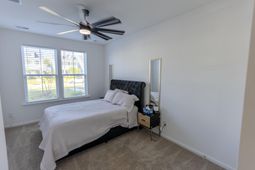 170 Yorkshire Drive photo 4