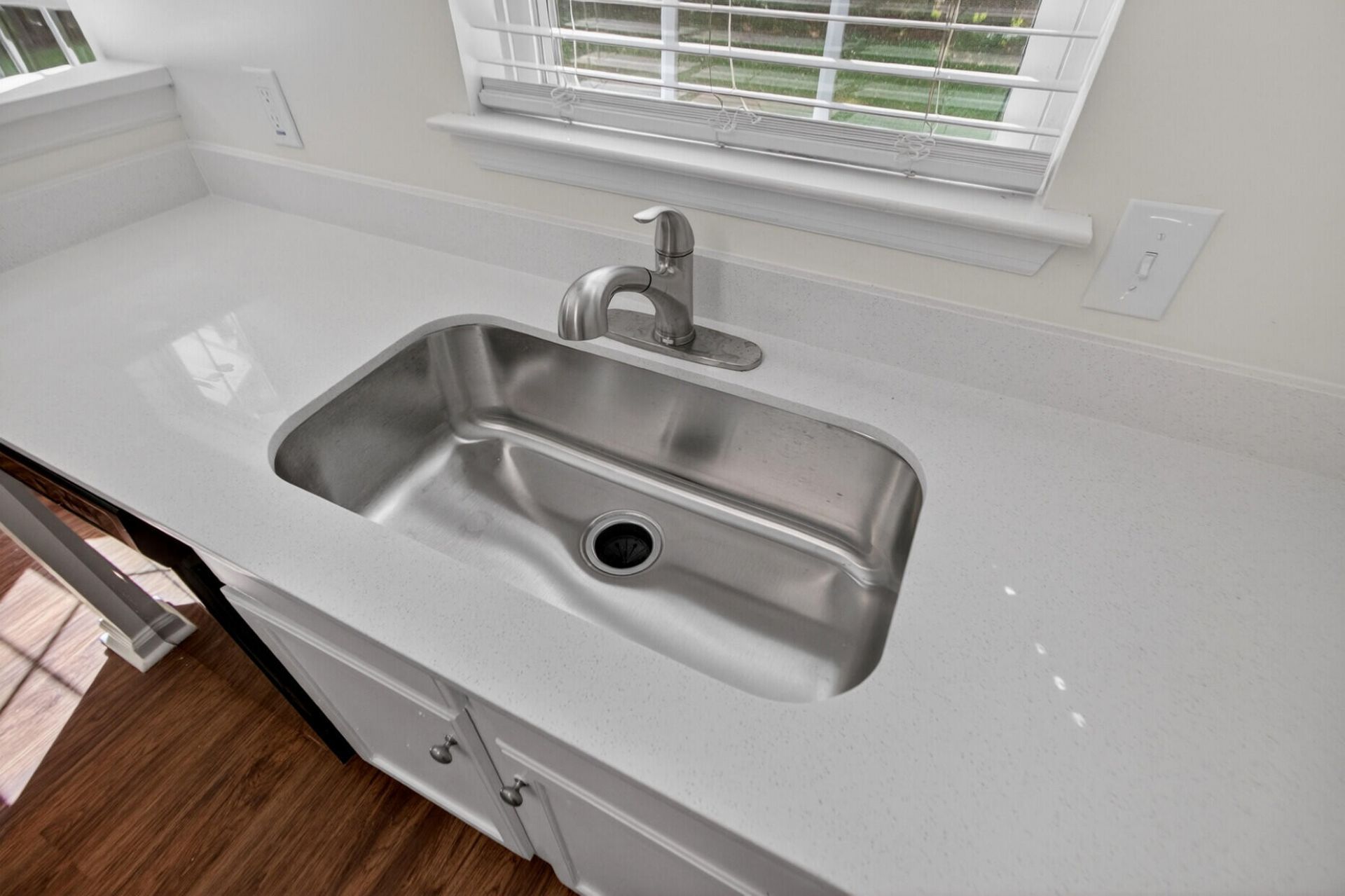 125 Avalon Road Photo 12