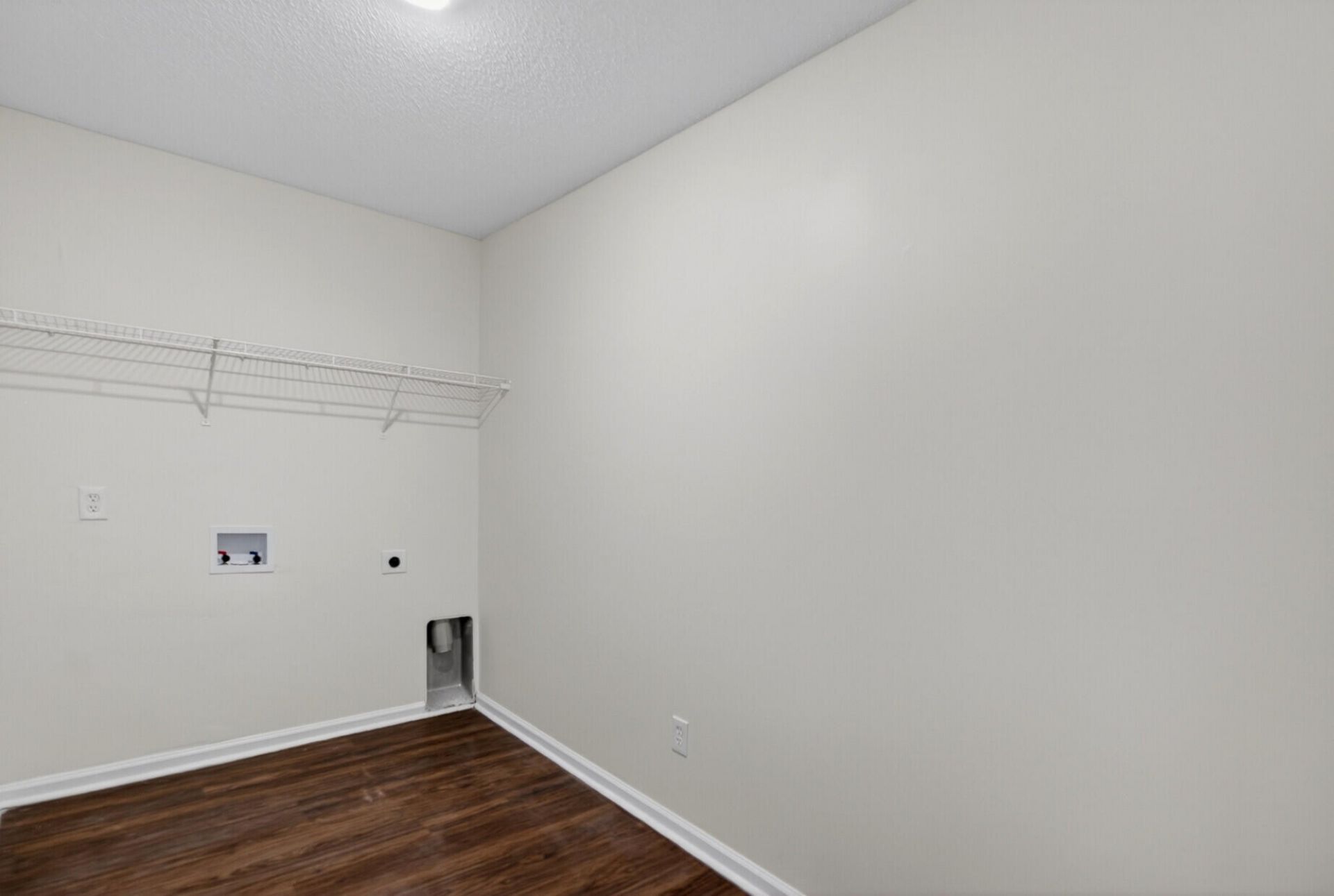 125 Avalon Road Photo 13