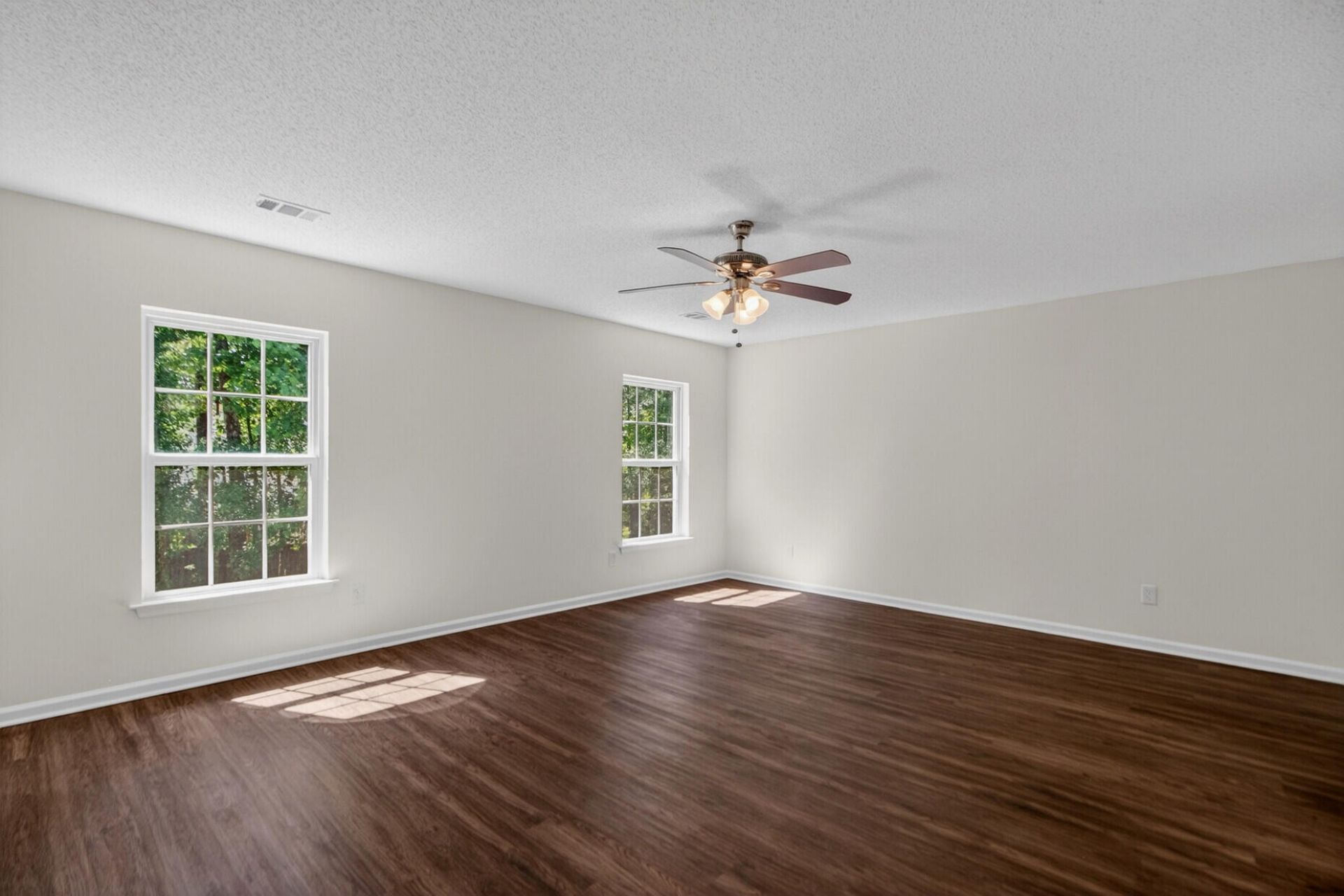 125 Avalon Road Photo 17