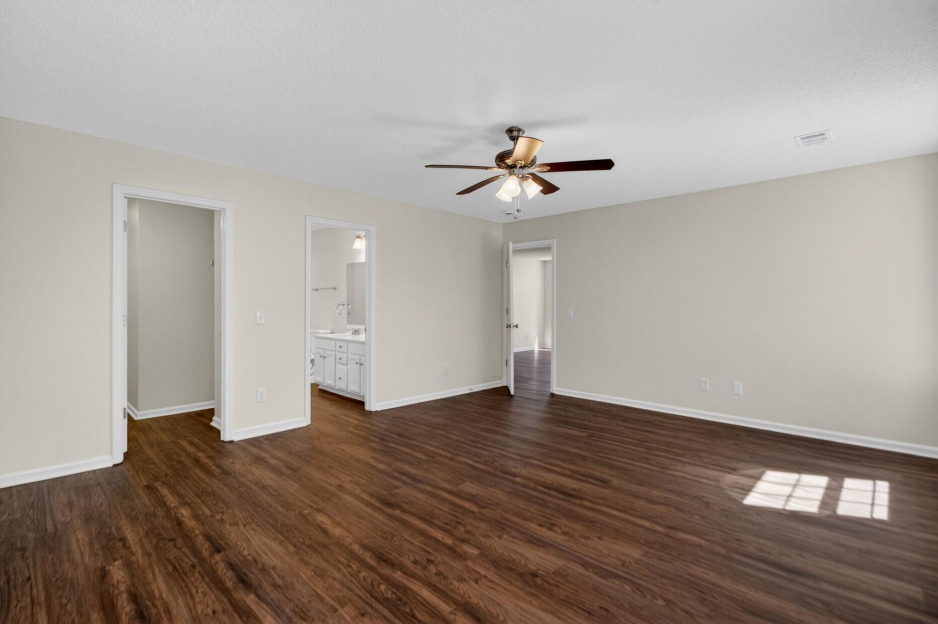 125 Avalon Road Photo 18