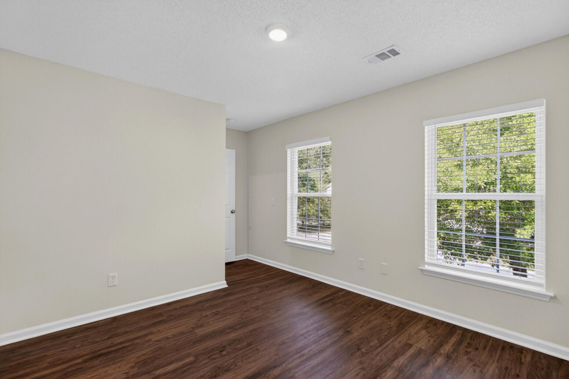 125 Avalon Road Photo 24