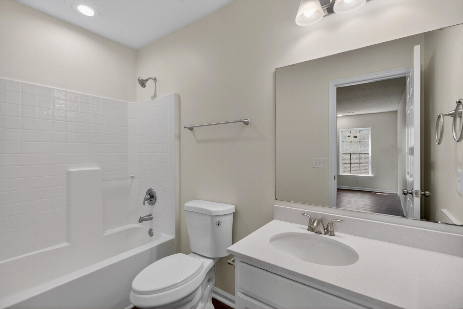 125 Avalon Road Photo 29