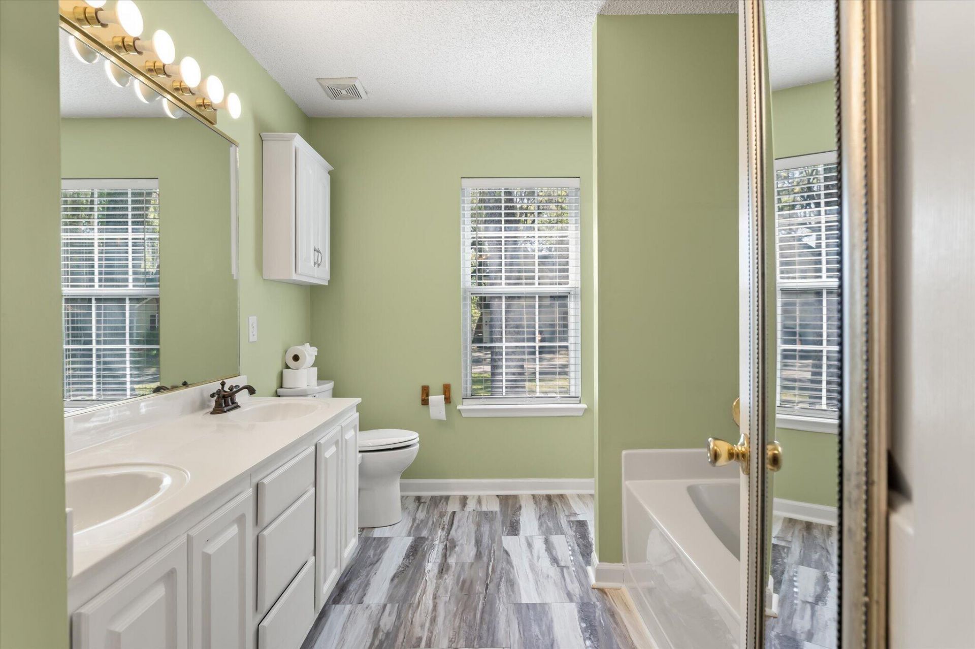 2319 Marsh Lake Court Photo 23