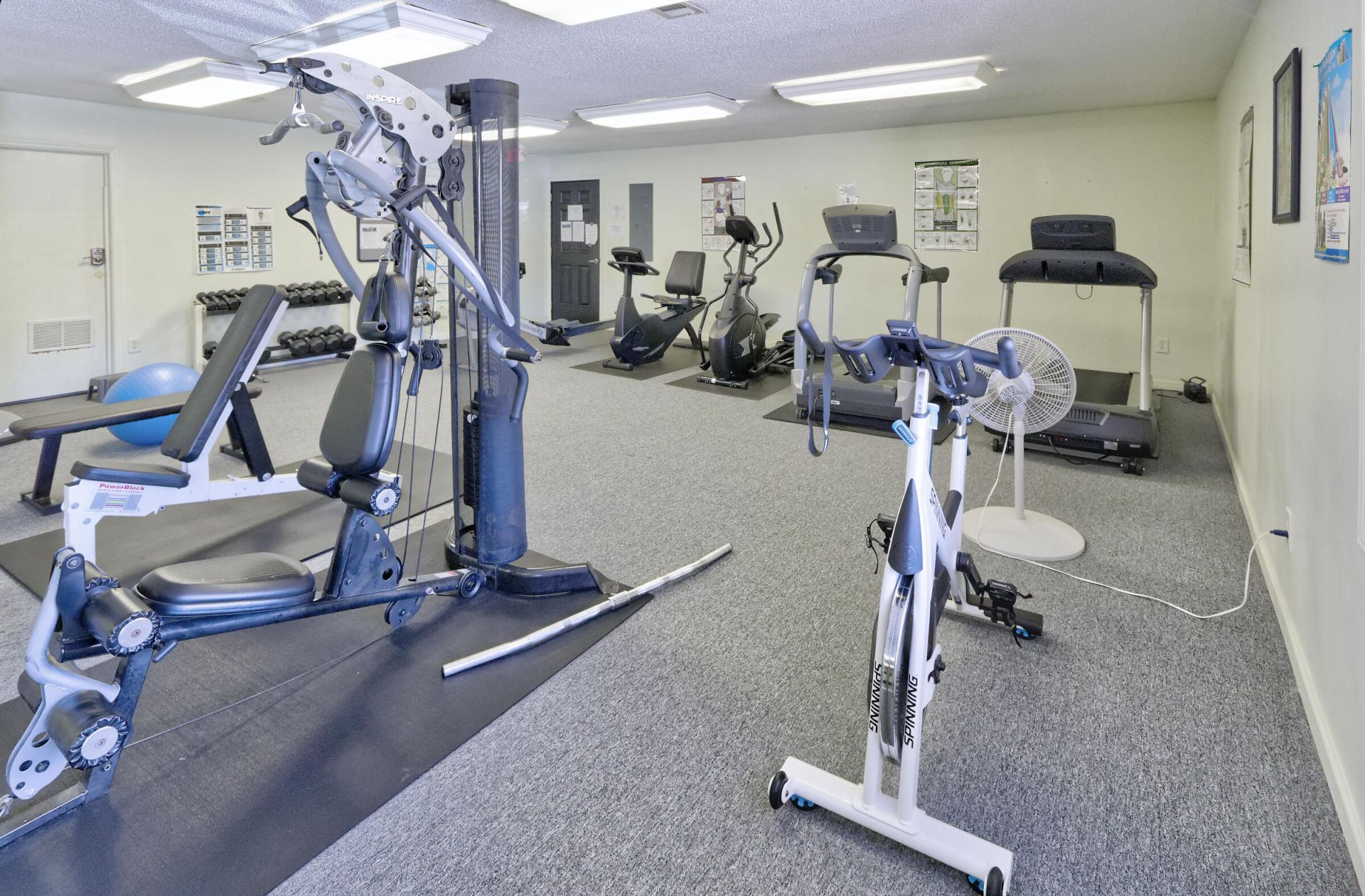 415 Parkdale Drive Photo 11