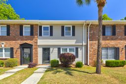 415 Parkdale Drive photo 4