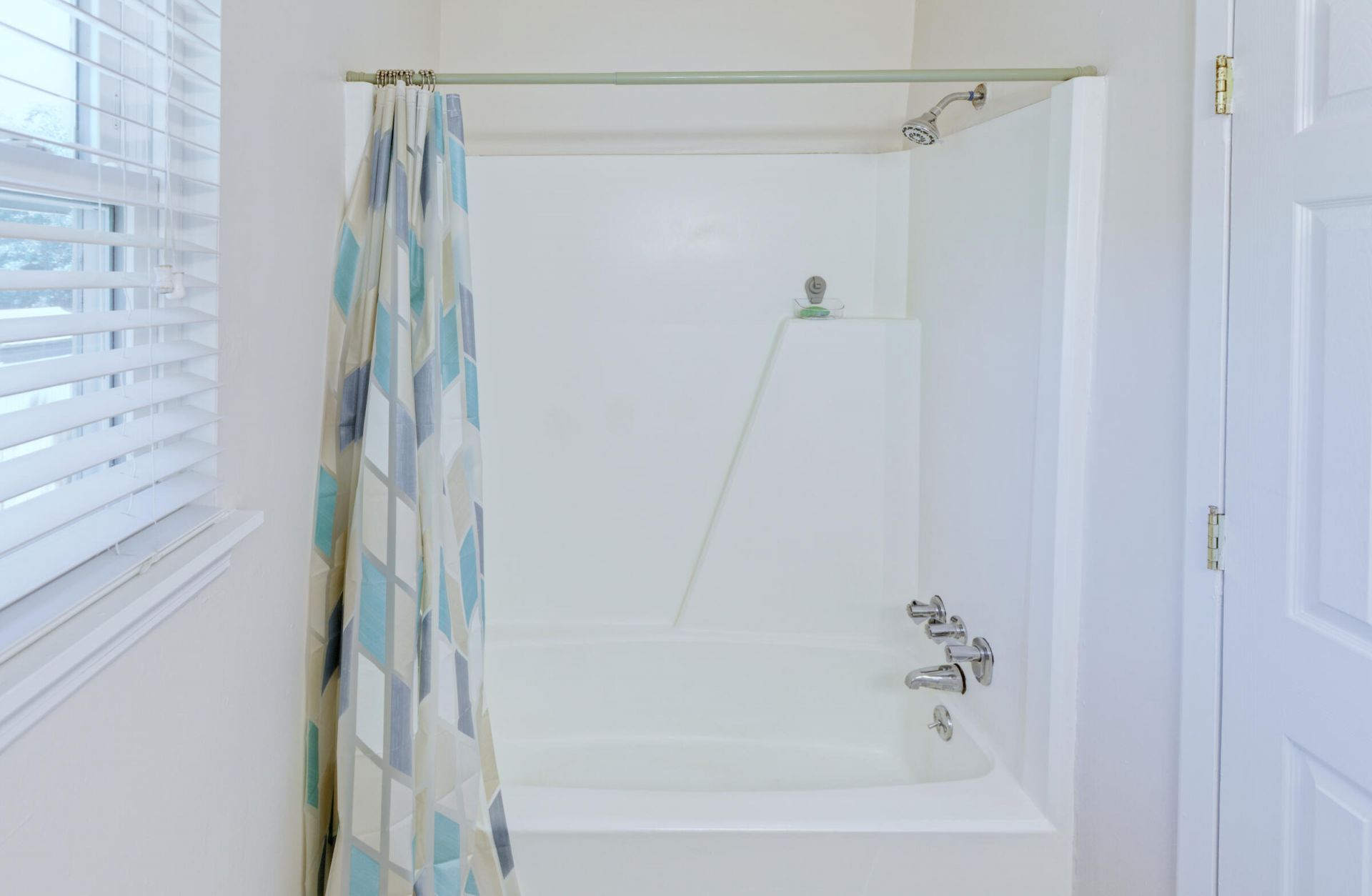 415 Parkdale Drive Photo 21