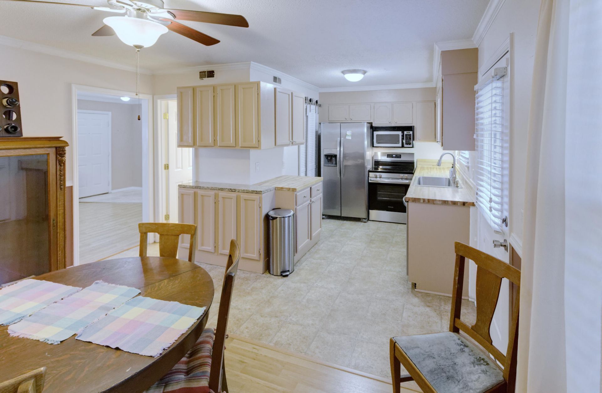 415 Parkdale Drive Photo 29