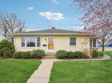 462 Park Street, Anoka, MN 55303