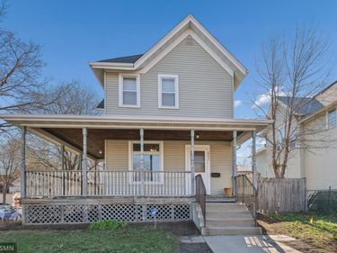 2203 Chicago Avenue, Minneapolis, MN 55404