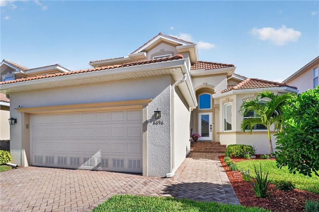 8696 Banyan Bay Blvd, Fort Myers, FL 33908 Photo