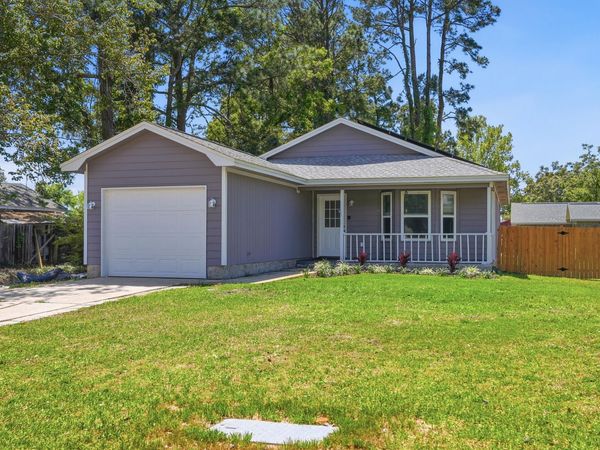 216 Michael Avenue, Mary Esther, FL 32569