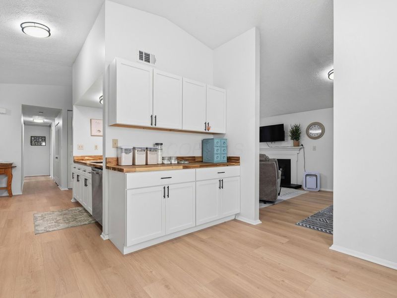 1013 S Hempstead Road, Westerville, OH 43081 Photo 11