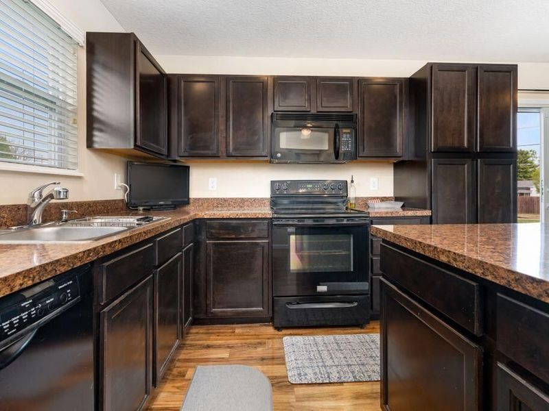 2335 Creek View Place, Unit 35, Grove City, OH 43123 Photo 14