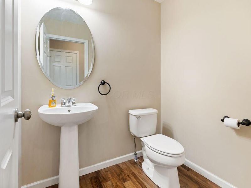 2335 Creek View Place, Unit 35, Grove City, OH 43123 Photo 15