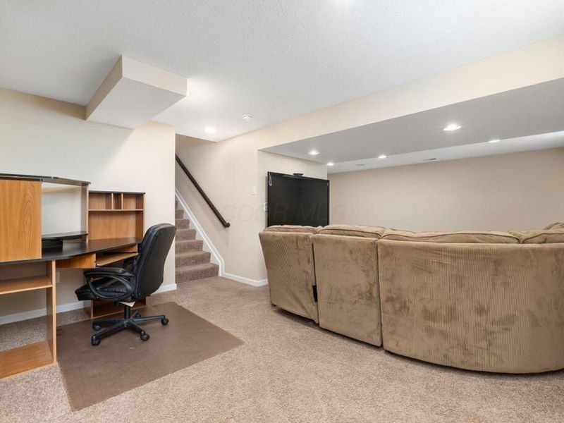 2335 Creek View Place, Unit 35, Grove City, OH 43123 Photo 16