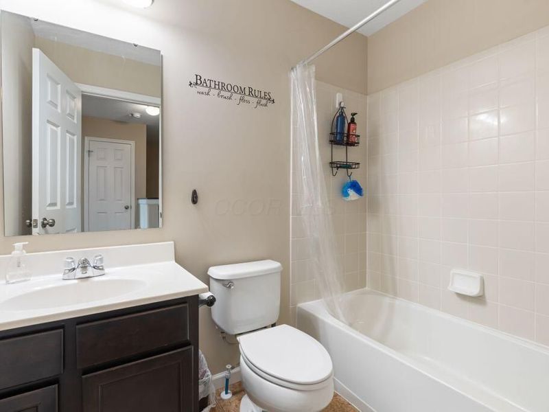 2335 Creek View Place, Unit 35, Grove City, OH 43123 Photo 28