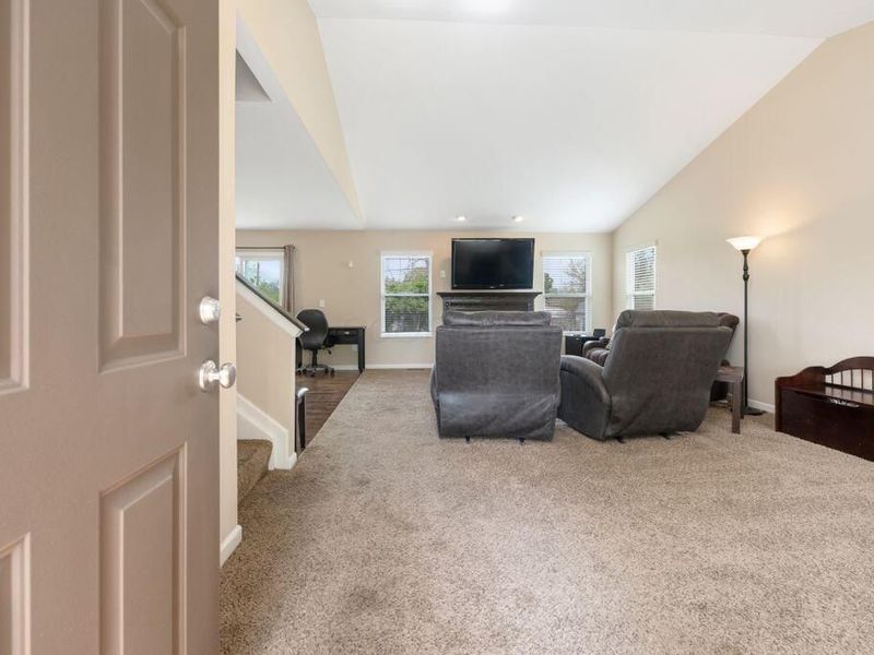 2335 Creek View Place, Unit 35, Grove City, OH 43123 Photo 5