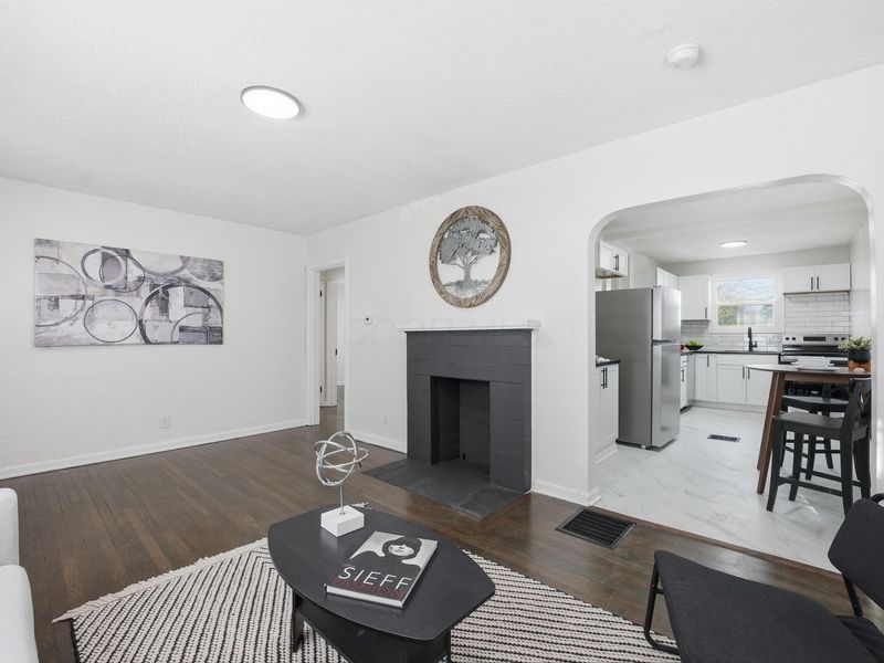 2339 Linden Avenue, Columbus, OH 43211 Photo 2