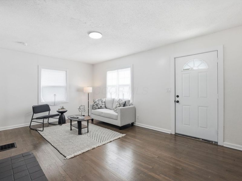 2339 Linden Avenue, Columbus, OH 43211 Photo 3