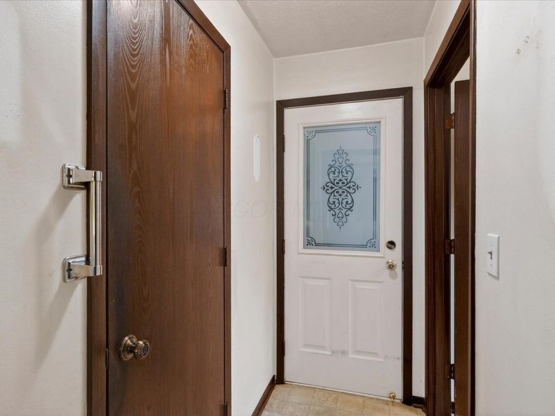 235 San Mar Gale Drive, Sabina, OH 45169 Photo 17