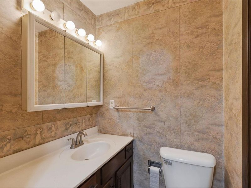 235 San Mar Gale Drive, Sabina, OH 45169 Photo 18