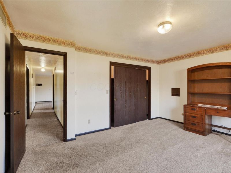 235 San Mar Gale Drive, Sabina, OH 45169 Photo 23