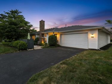 2477 Crystal Springs Drive, Hilliard, OH 43026