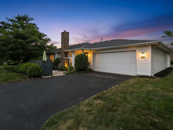 2477 Crystal Springs Drive , Hilliard, OH 43026