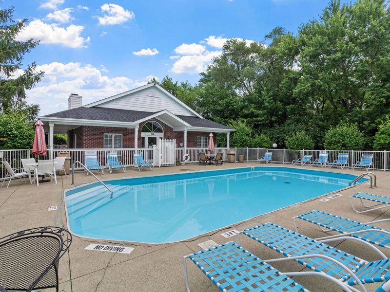 2477 Crystal Springs Drive, Hilliard, OH 43026 Photo 13