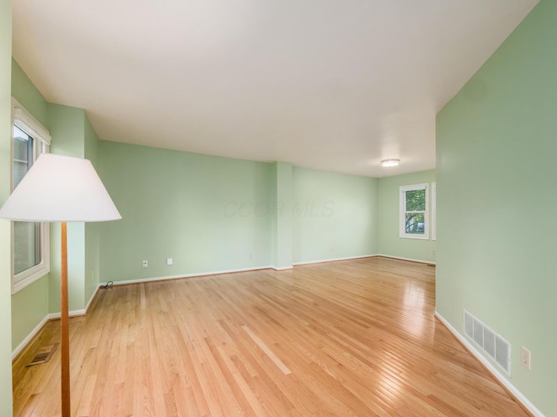 3851 Equestrian Court , Columbus, OH 43221 Photo 10