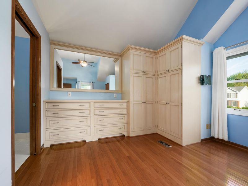 3851 Equestrian Court , Columbus, OH 43221 Photo 21