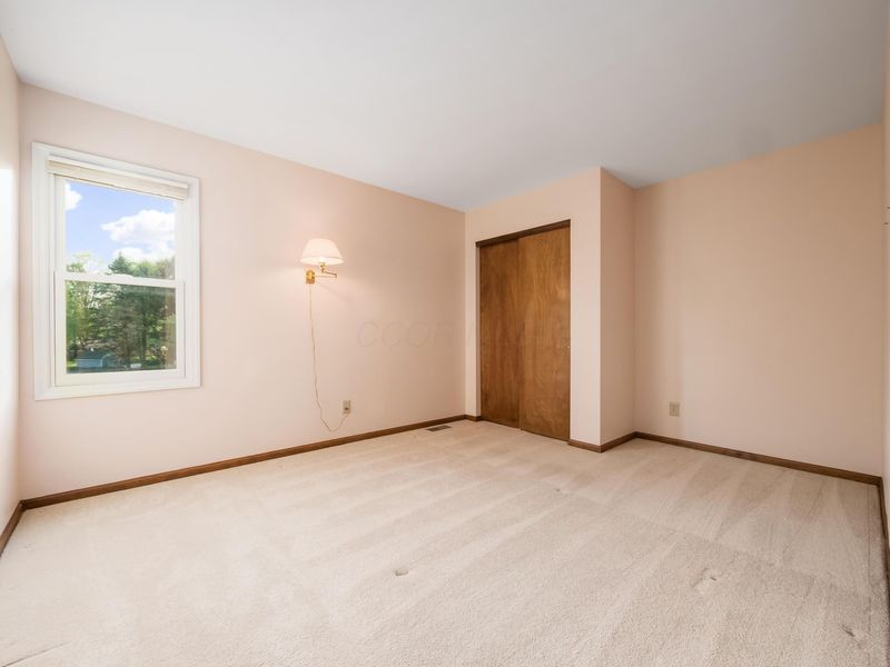 3851 Equestrian Court , Columbus, OH 43221 Photo 26