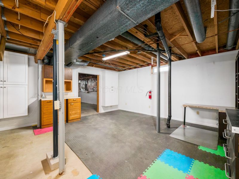 3851 Equestrian Court , Columbus, OH 43221 Photo 31