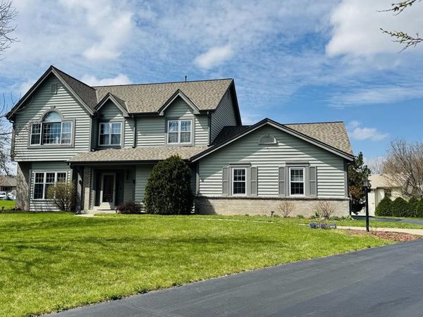 19560 Edmonton COURT, Brookfield, WI 53045