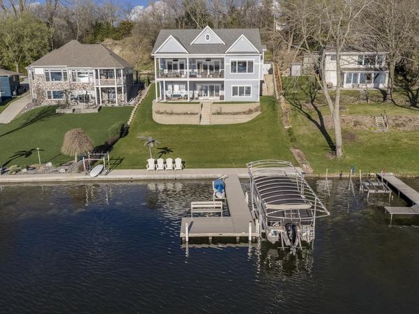 W1176 South Shore DRIVE, Palmyra, WI 53156