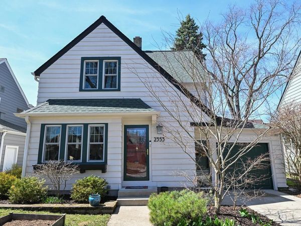 2353 N 72nd STREET, Wauwatosa, WI 53213