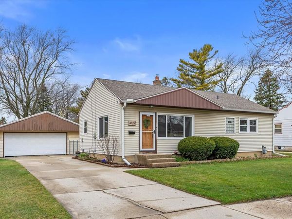 4129 S Kingan AVENUE, Saint Francis, WI 53235