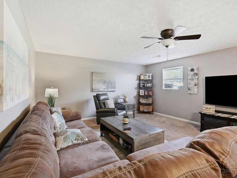 596 Terrace Creek Court, Clearcreek Twp., OH 45036 Photo 10