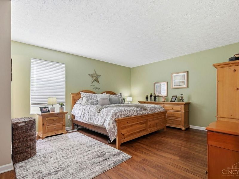 596 Terrace Creek Court, Clearcreek Twp., OH 45036 Photo 18