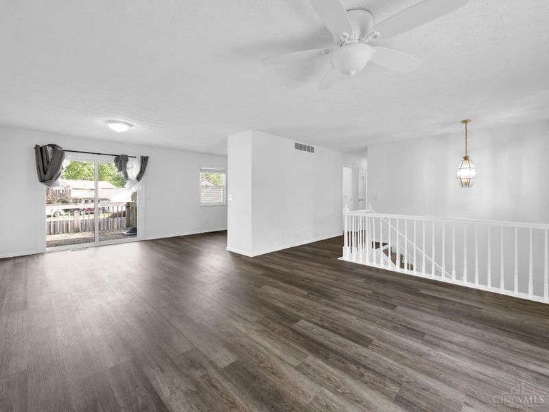 1296 Laura Lane, Mason, OH 45040 Photo 5