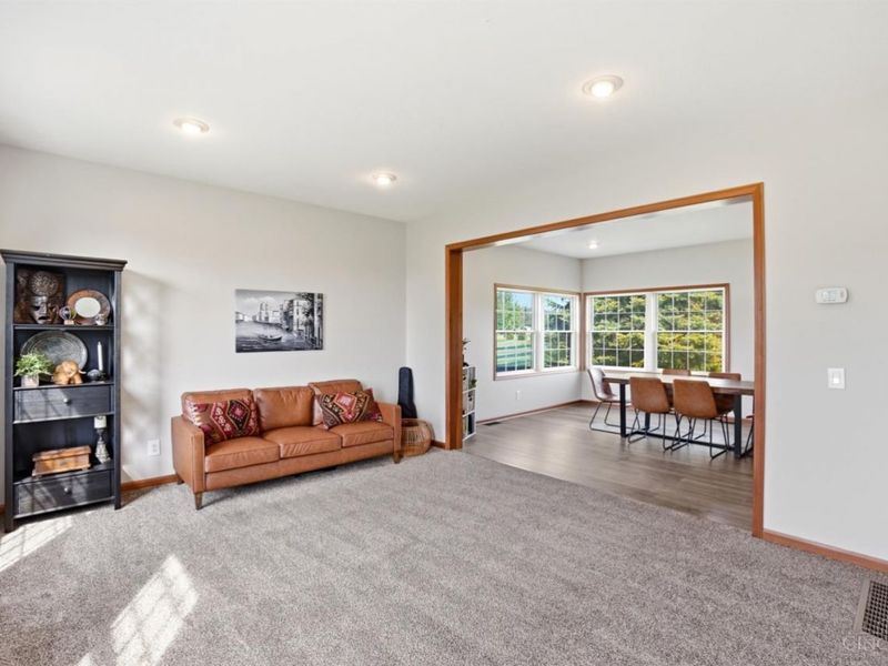 76 Whitethorne Court, Union Twp, OH 45177 Photo 10