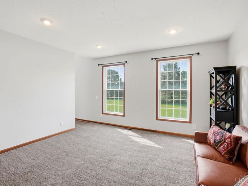 76 Whitethorne Court, Union Twp, OH 45177 Photo 11