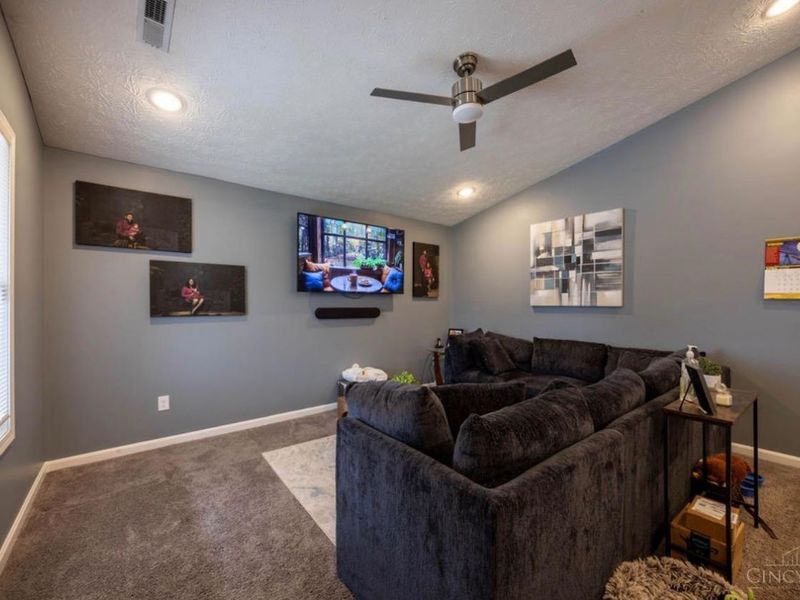 6915 Mearl Ave, North College Hill, OH 45239 Photo 6