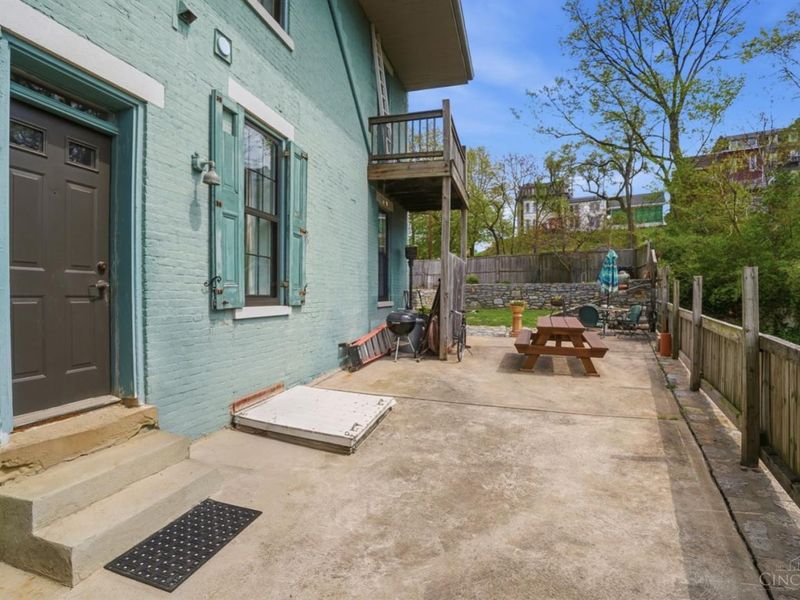 1816 Sycamore Street, Cincinnati, OH 45202 Photo 19