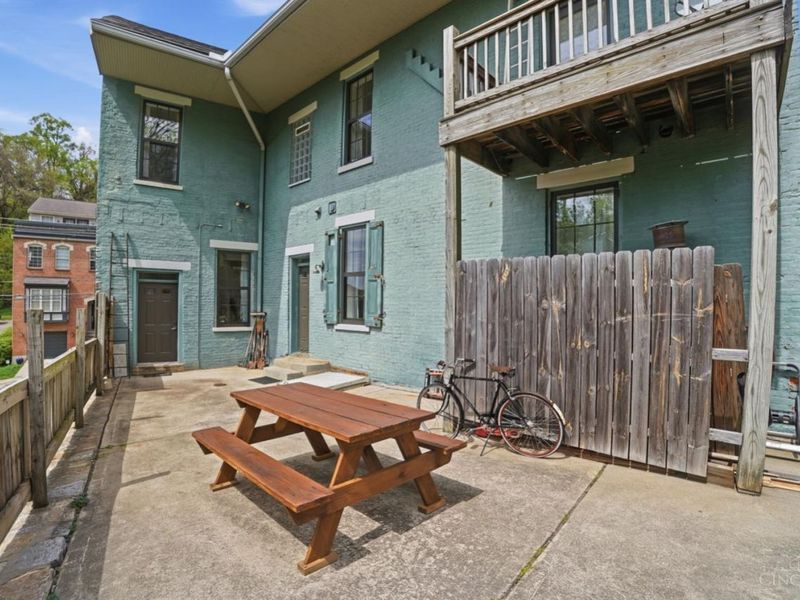 1816 Sycamore Street, Cincinnati, OH 45202 Photo 20
